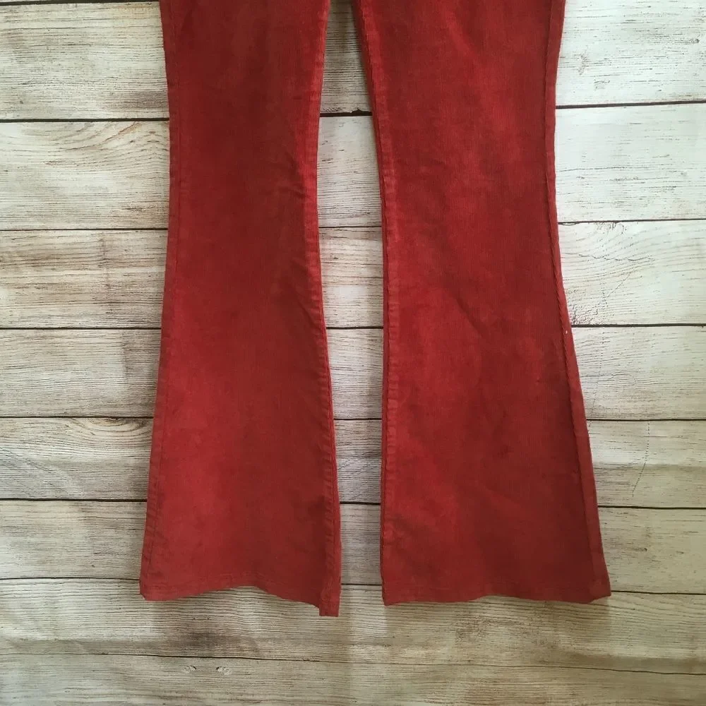 WONDERLY BELL BOTTOMS IN BURNT ORANGE CORDUROY - Picture 6 of 6
